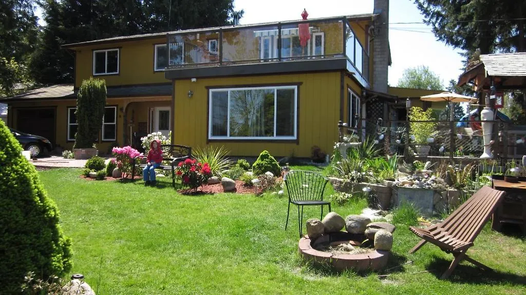 ***  Heather Place Inn Lantzville Canada